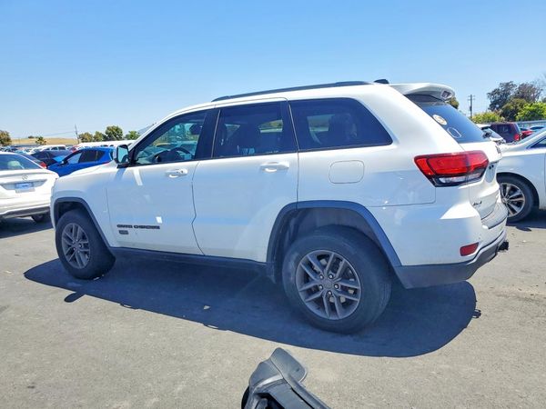 2016 JEEP GRAND CHEROKEE LAREDO 4X4