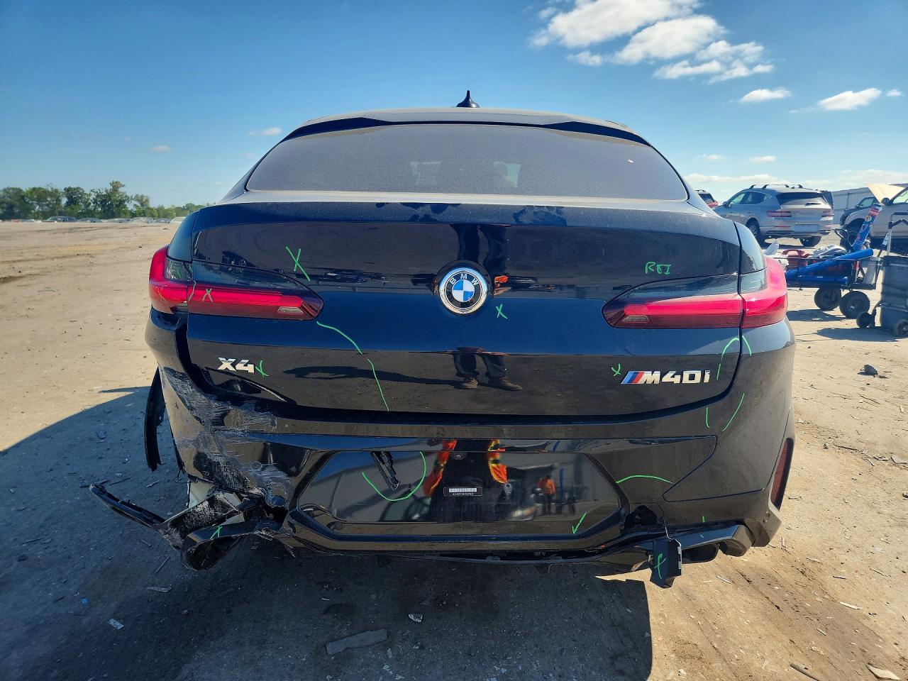 2022 BMW X4