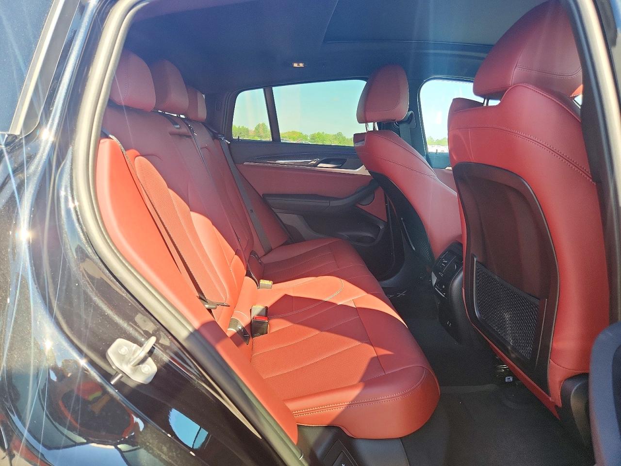 2022 BMW X4
