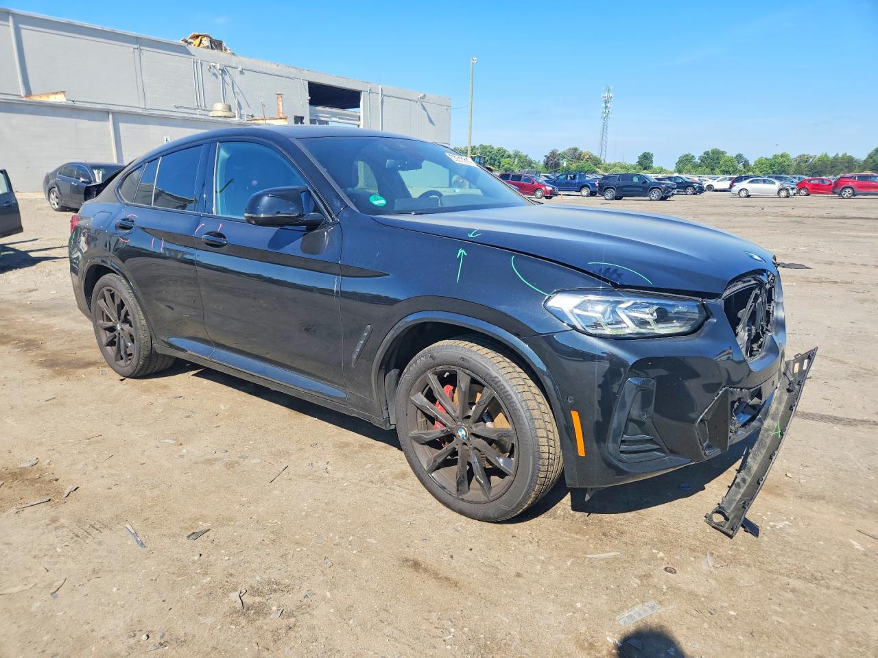 2022 BMW X4