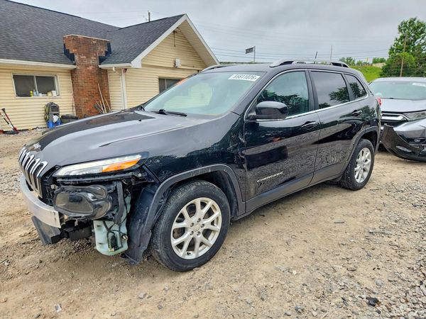 2017 JEEP CHEROKEE LATITUDE FWD
