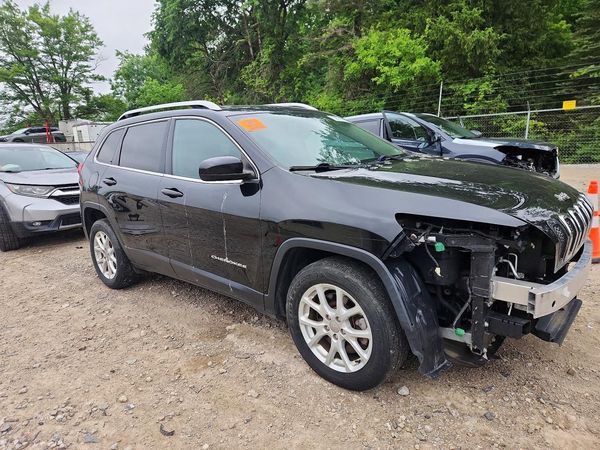 2017 JEEP CHEROKEE LATITUDE FWD