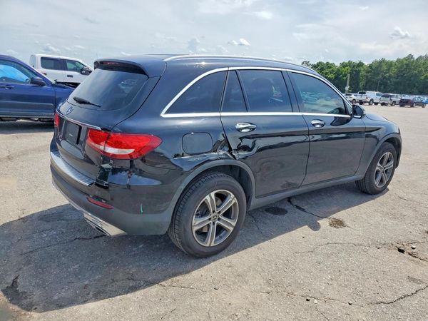 2019 MERCEDES-BENZ GLC GLC300
