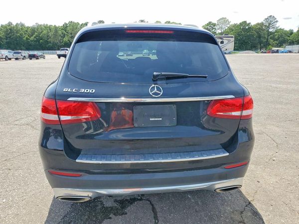 2019 MERCEDES-BENZ GLC GLC300