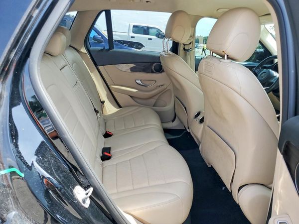 2019 MERCEDES-BENZ GLC GLC300