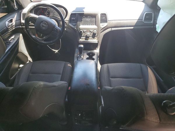 2020 JEEP GRAND CHEROKEE LAREDO 4X4