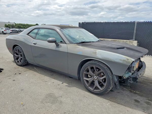 2018 DODGE CHALLENGER SXT