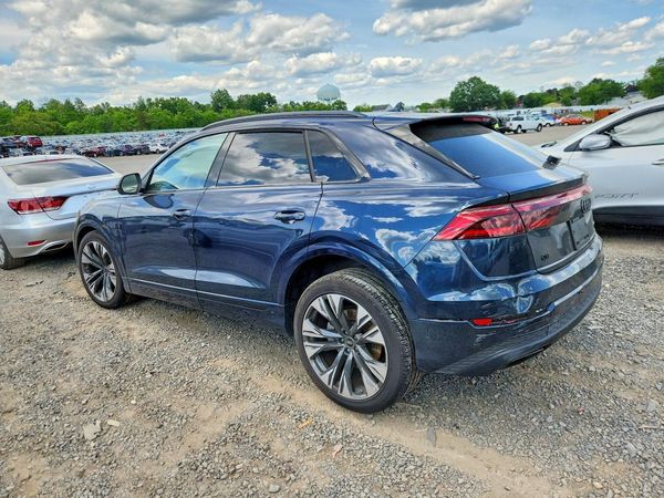 2025 AUDI Q8