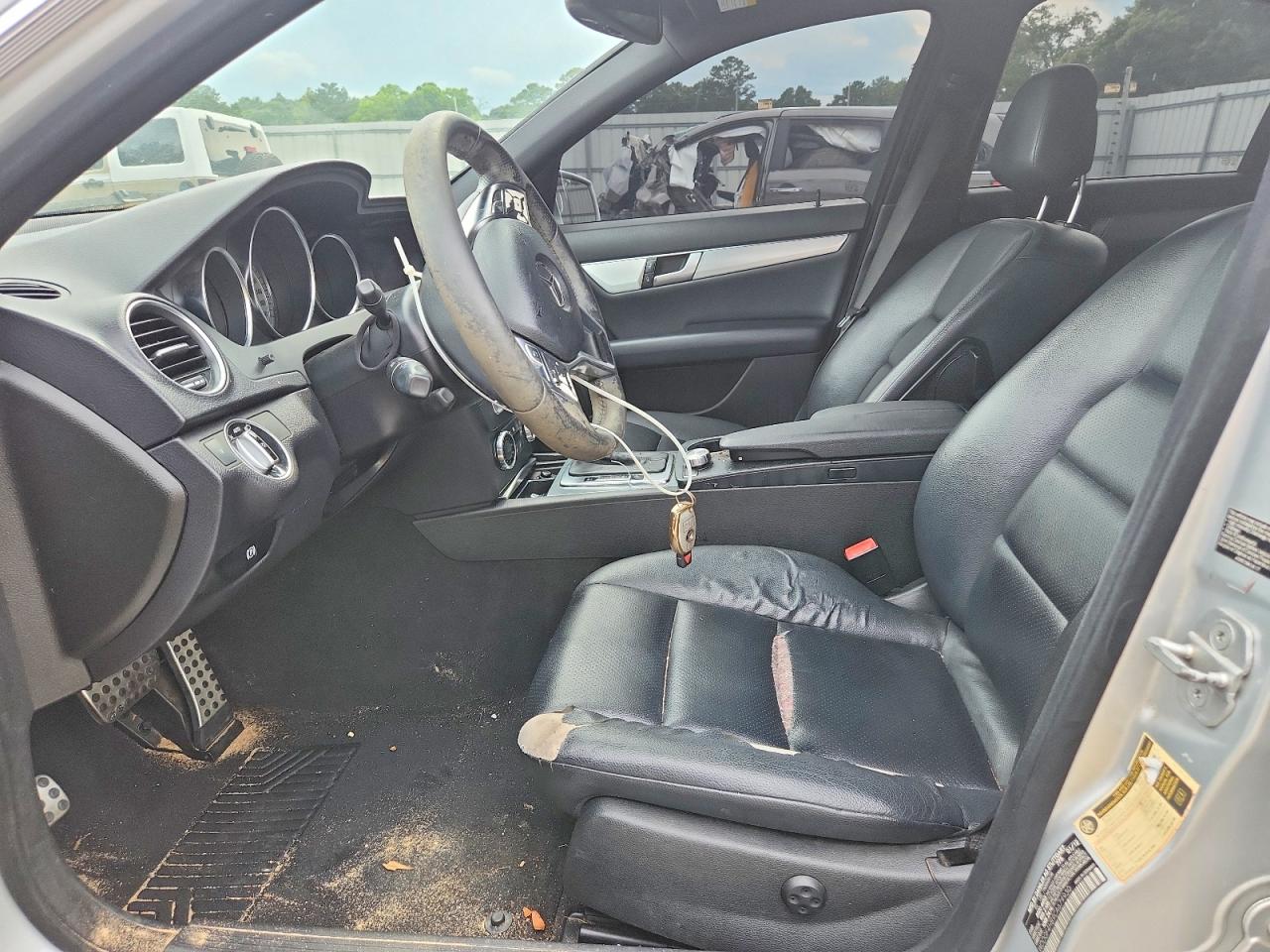 2012 MERCEDES-BENZ C C250