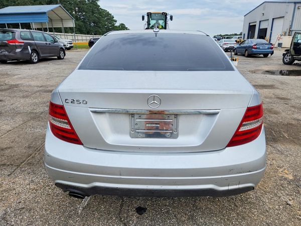 2012 MERCEDES-BENZ C C250