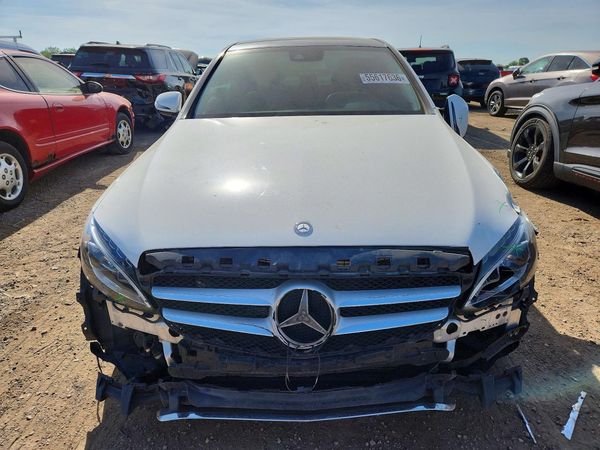 2016 MERCEDES-BENZ C C300