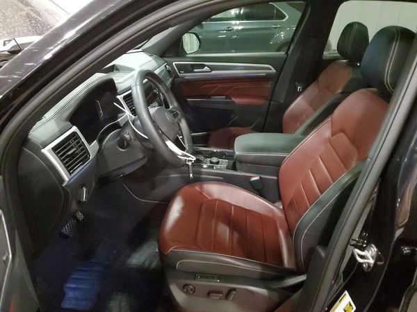 2021 VOLKSWAGEN ATLAS CROSS SPORT 4Motion SEL Premium