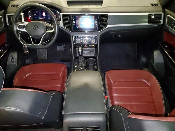 2021 VOLKSWAGEN ATLAS CROSS SPORT 4Motion SEL Premium
