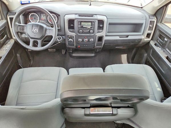 2020 RAM 1500 CLASSIC Tradesman, ST