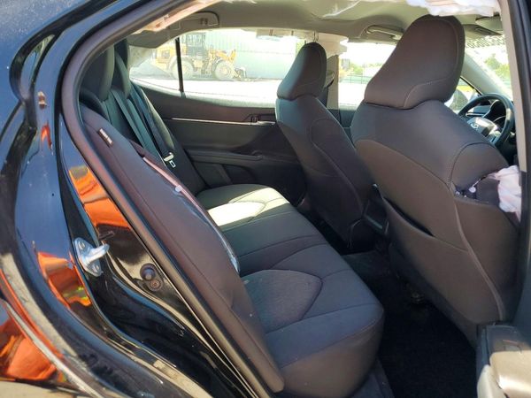 2023 TOYOTA CAMRY