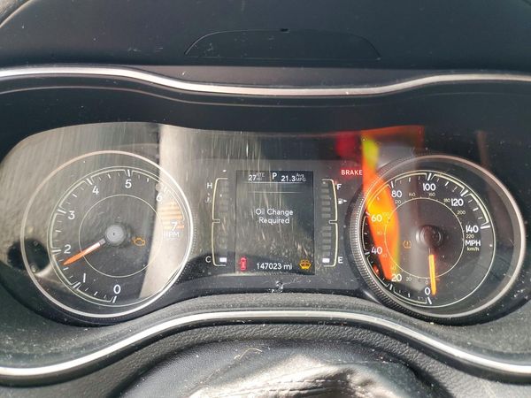 2019 JEEP CHEROKEE LATITUDE FWD