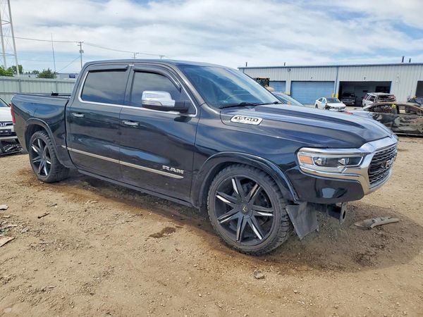 2019 RAM 1500 LIMITED CREW CAB 4X4