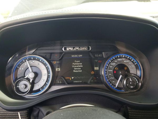 2019 RAM 1500 LIMITED CREW CAB 4X4