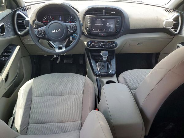 2022 KIA SOUL