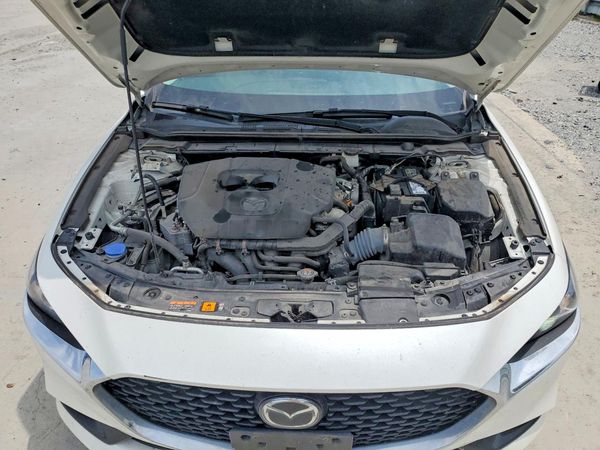 2023 MAZDA 3 Preferred Package