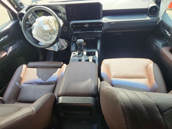 2026 TOYOTA LAND CRUIS — CKPT