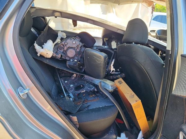 2023 KIA SOUL LX, S