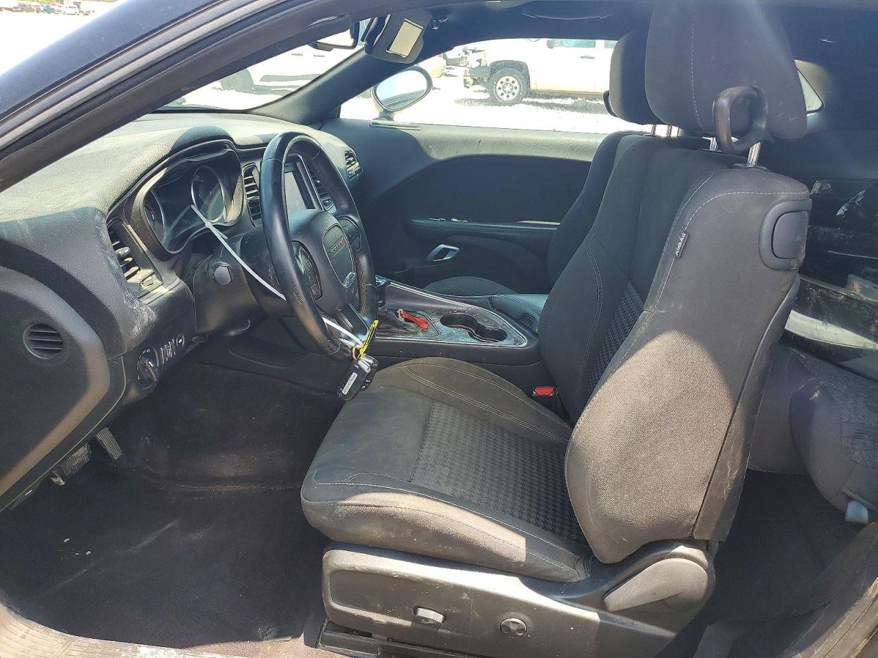 2018 DODGE CHALLENGER SXT
