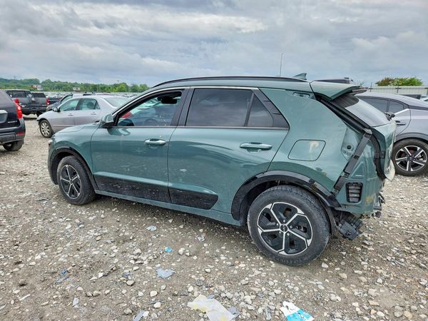 2023 KIA NIRO SX