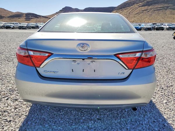 2015 TOYOTA CAMRY