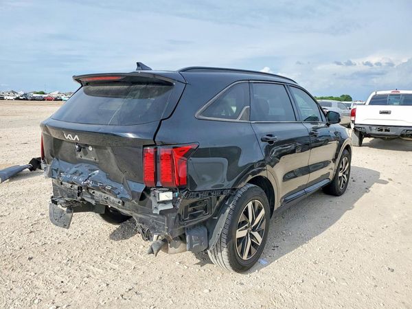 2022 KIA SORENTO EX