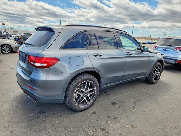 2019 MERCEDES-BENZ GLC GLC300