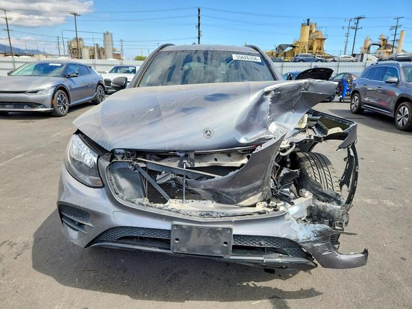 2019 MERCEDES-BENZ GLC GLC300