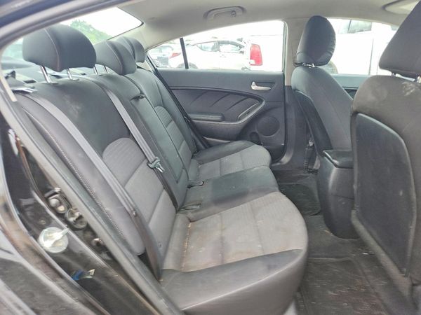 2017 KIA FORTE LX Popular, S