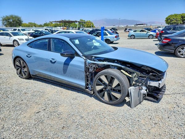 2024 AUDI E-TRON GT