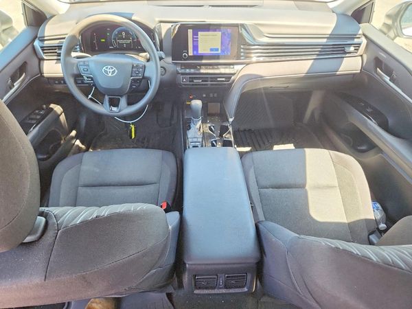 2025 TOYOTA CAMRY