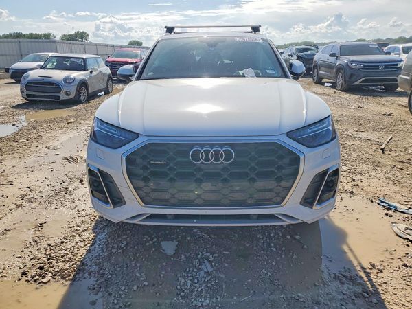 2024 AUDI Q5