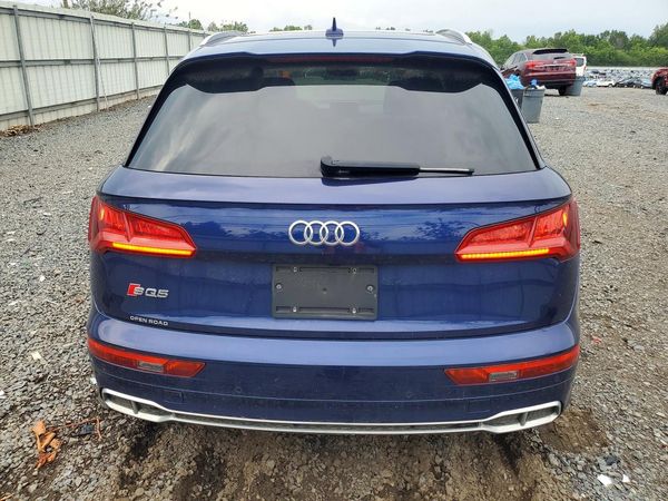 2018 AUDI SQ5
