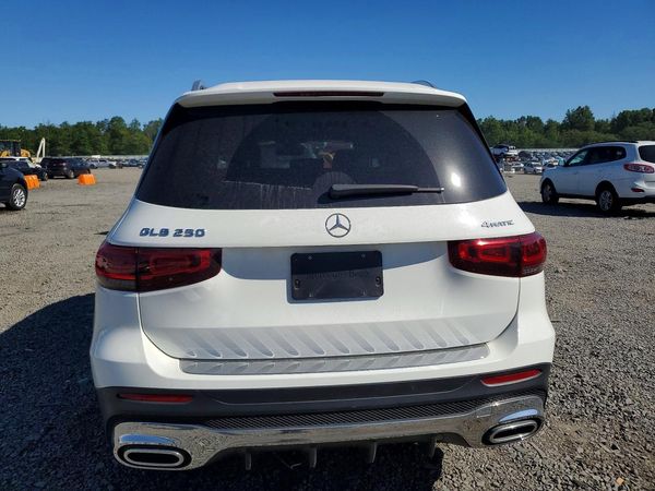 2021 MERCEDES-BENZ GLB GLB250-4M
