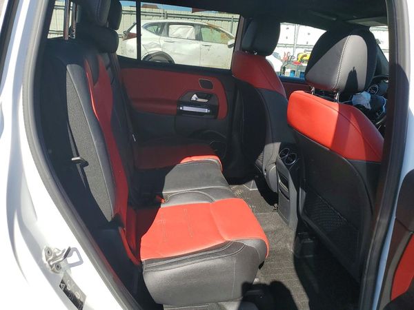 2021 MERCEDES-BENZ GLB GLB250-4M