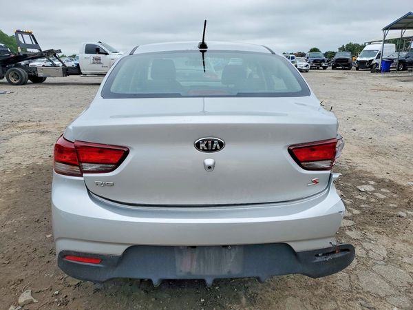2019 KIA RIO