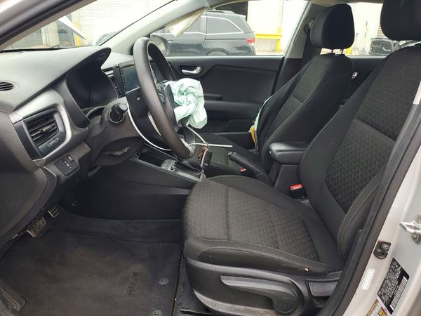 2019 KIA RIO