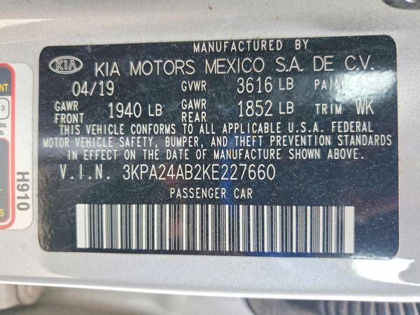 2019 KIA RIO