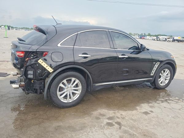 2017 INFINITI QX70