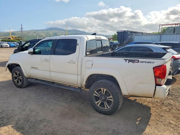 2016 TOYOTA TACOMA