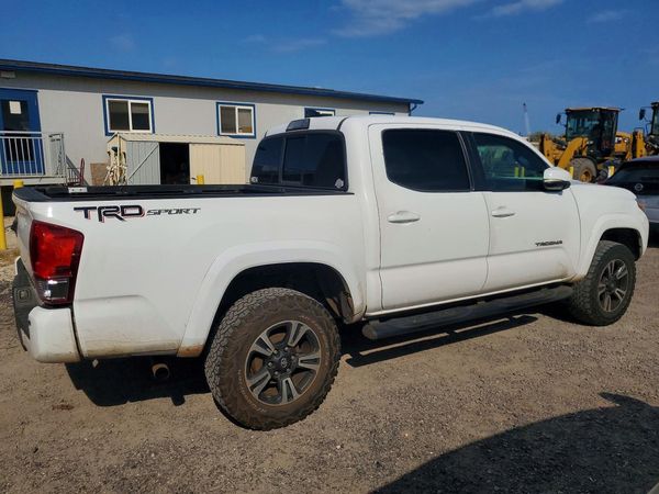 2016 TOYOTA TACOMA