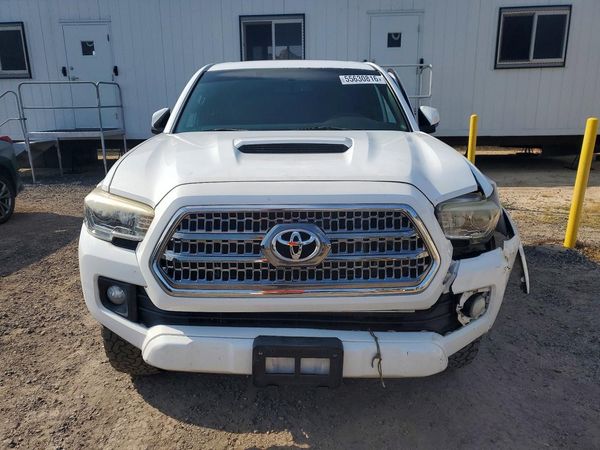 2016 TOYOTA TACOMA