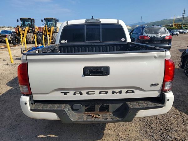 2016 TOYOTA TACOMA