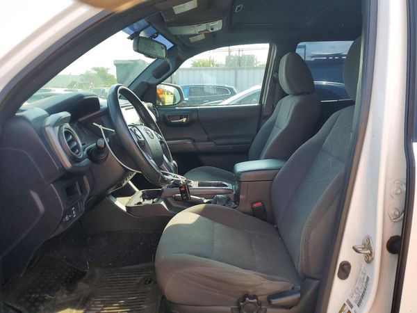 2016 TOYOTA TACOMA
