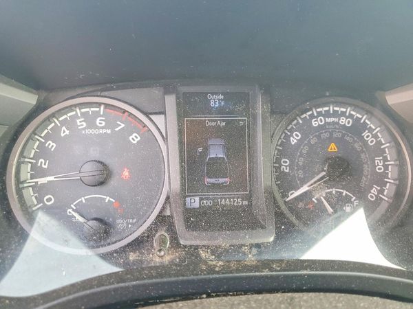 2016 TOYOTA TACOMA