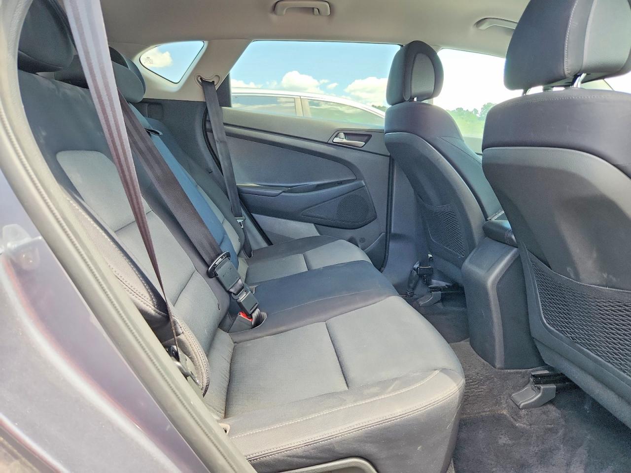 2018 HYUNDAI TUCSON SE Standard